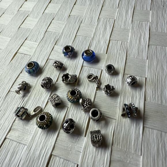 Lot of 20 Sterling Silver Chamilia Charms Beads Different Designs Plus READDD - Picture 5 of 5